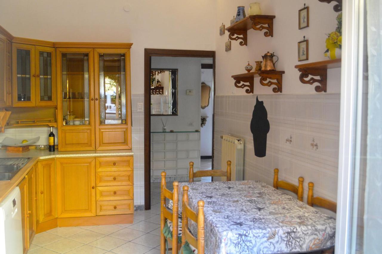 Apartment In Via Calvi Lido di Ostia